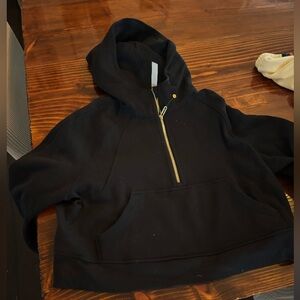 lululemon gold zipper, medium/large, never worn